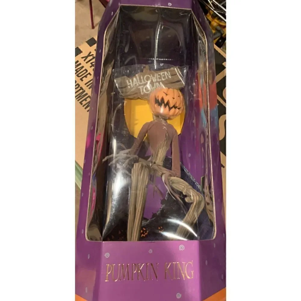 Jun Planning 1999 Nightmare Before Christmas Jack  Pumpkin King  NIB LE 2400