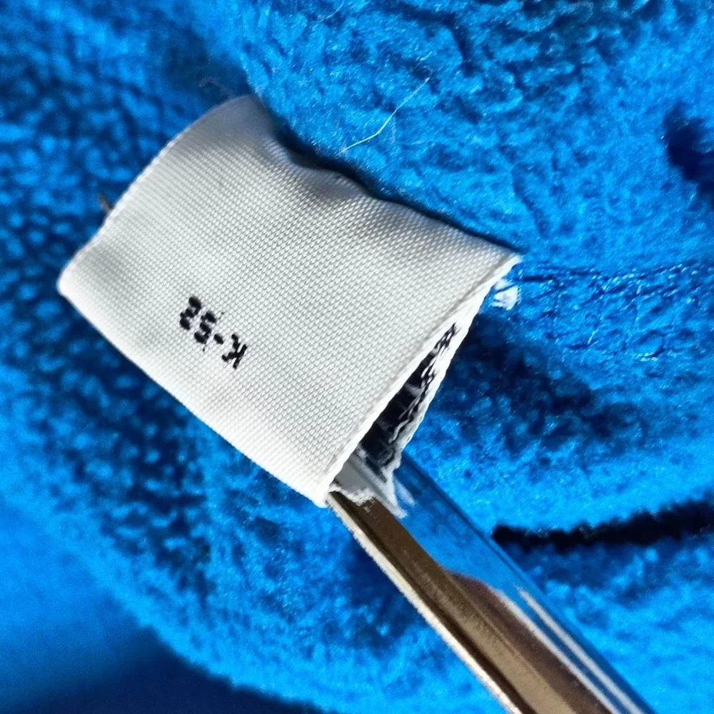 Vintage we pullover concerns