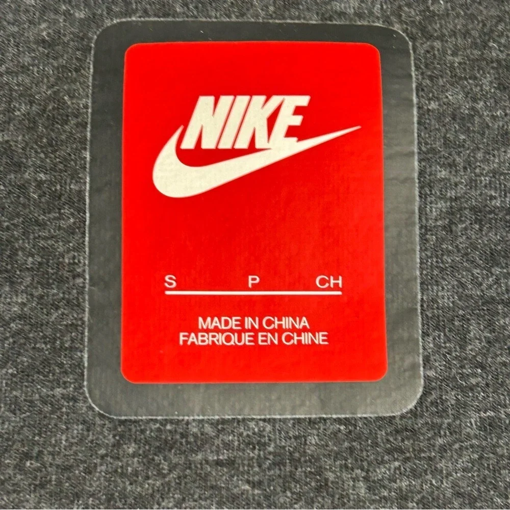 Nike women tech