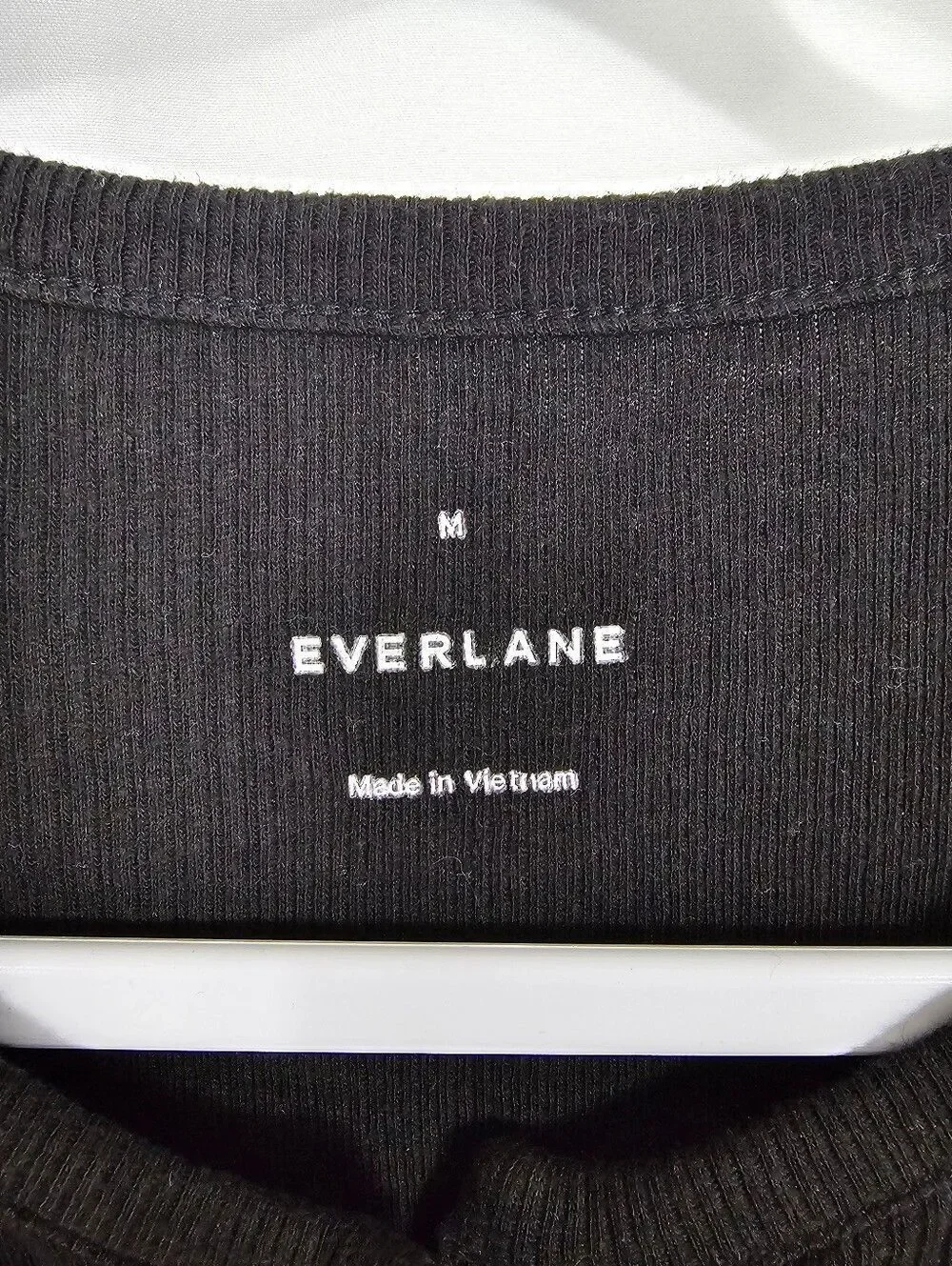 Everlane crew neck