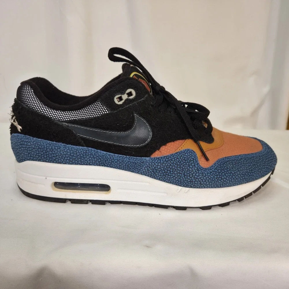 Nike these shoes see