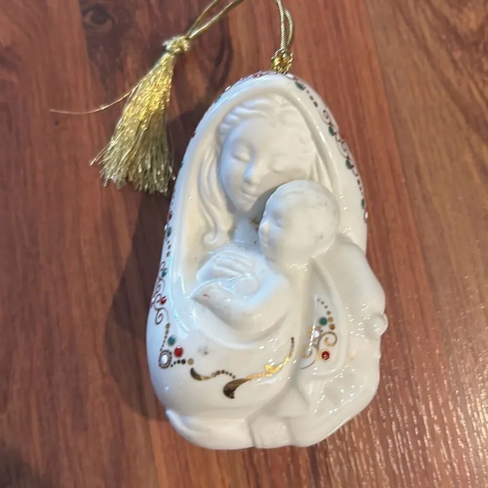 Lenox vintage mother