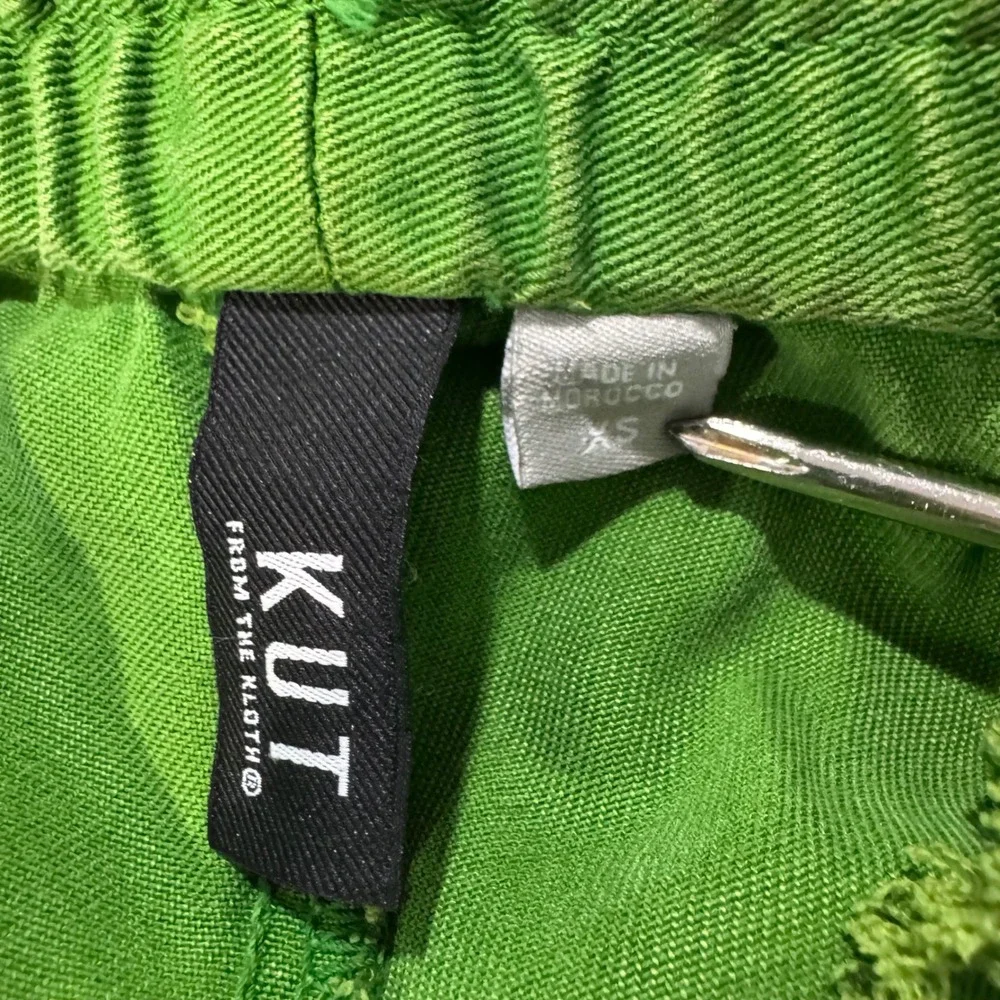 Kut from the Kloth kut from