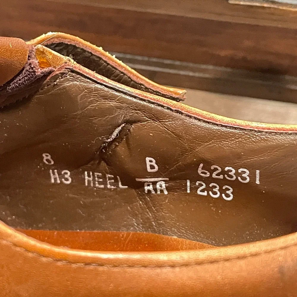 Nettleton vintage monk