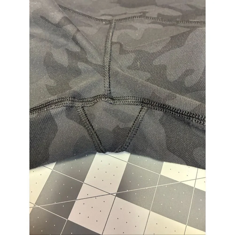 Lululemon Wunder Under Full Length Dark Camo Size 4
