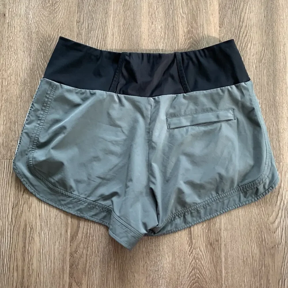 Athleta stay active