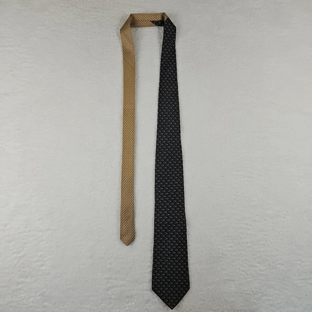 $91 Tommy Hilfiger Men's Blue Geo Classic Vintage Wide Silk Neck‎ Tie 58X3.75