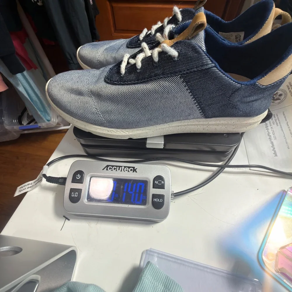 Toms coastal casual