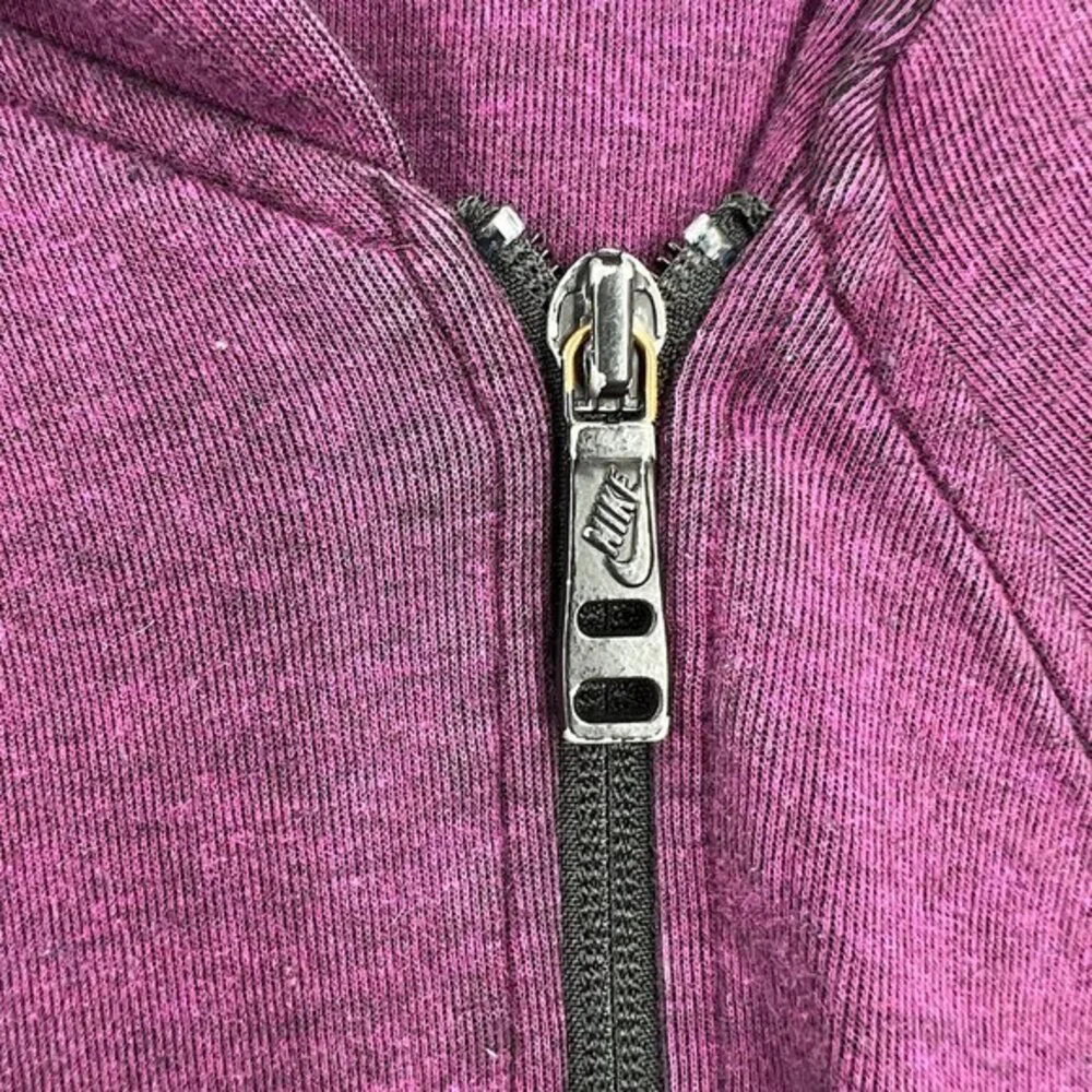 Nike 21 please item