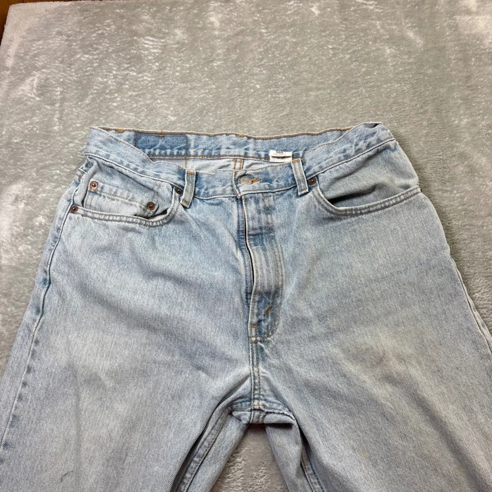 Levis stains front