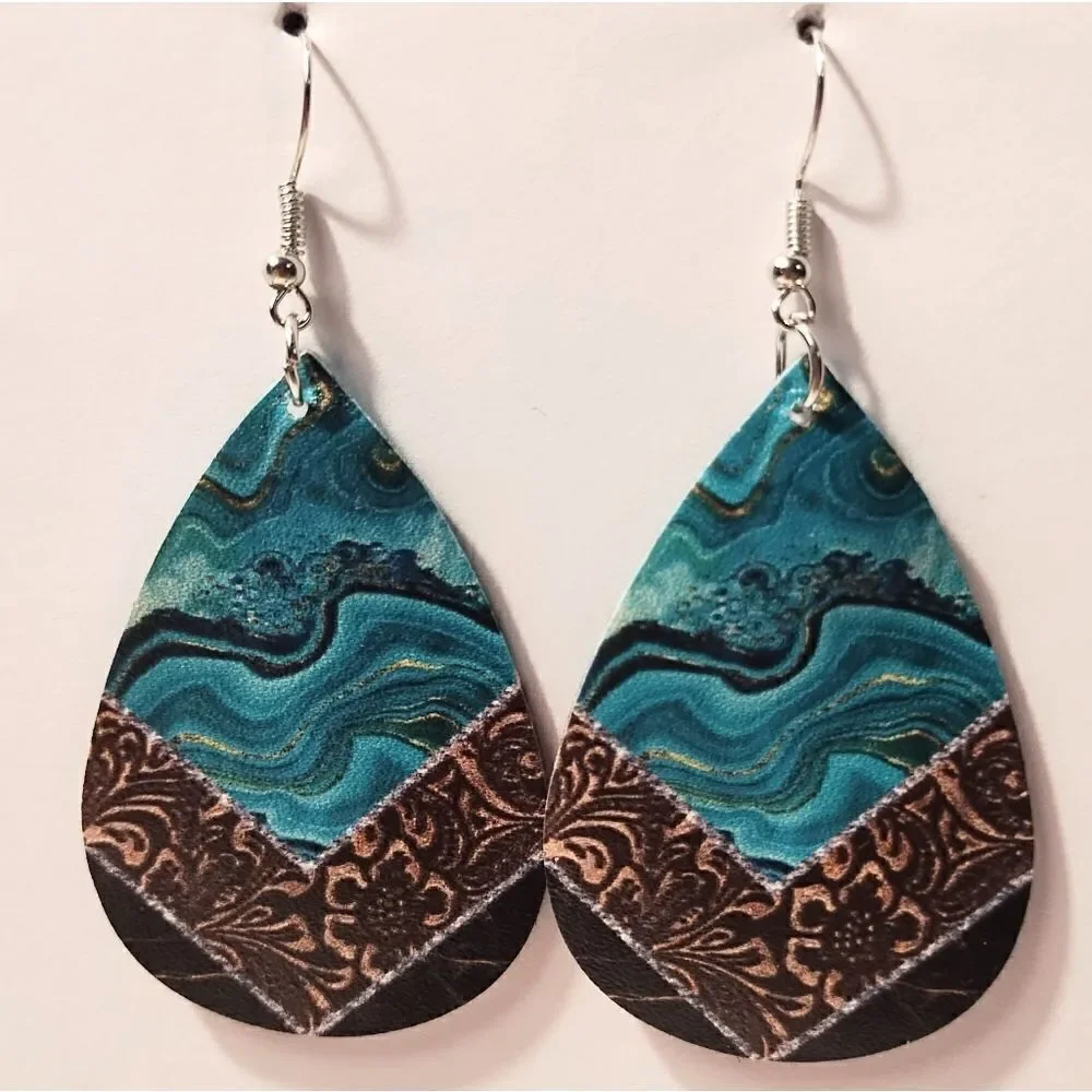 Western teardrop earrings‎ faux leather new d73