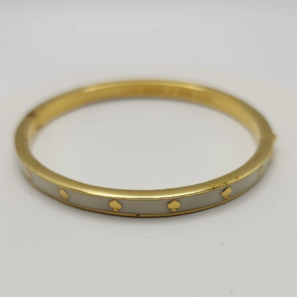 Kate Spade 8‎ Inch Gold Tone and White Bangle Enamel Bracelet