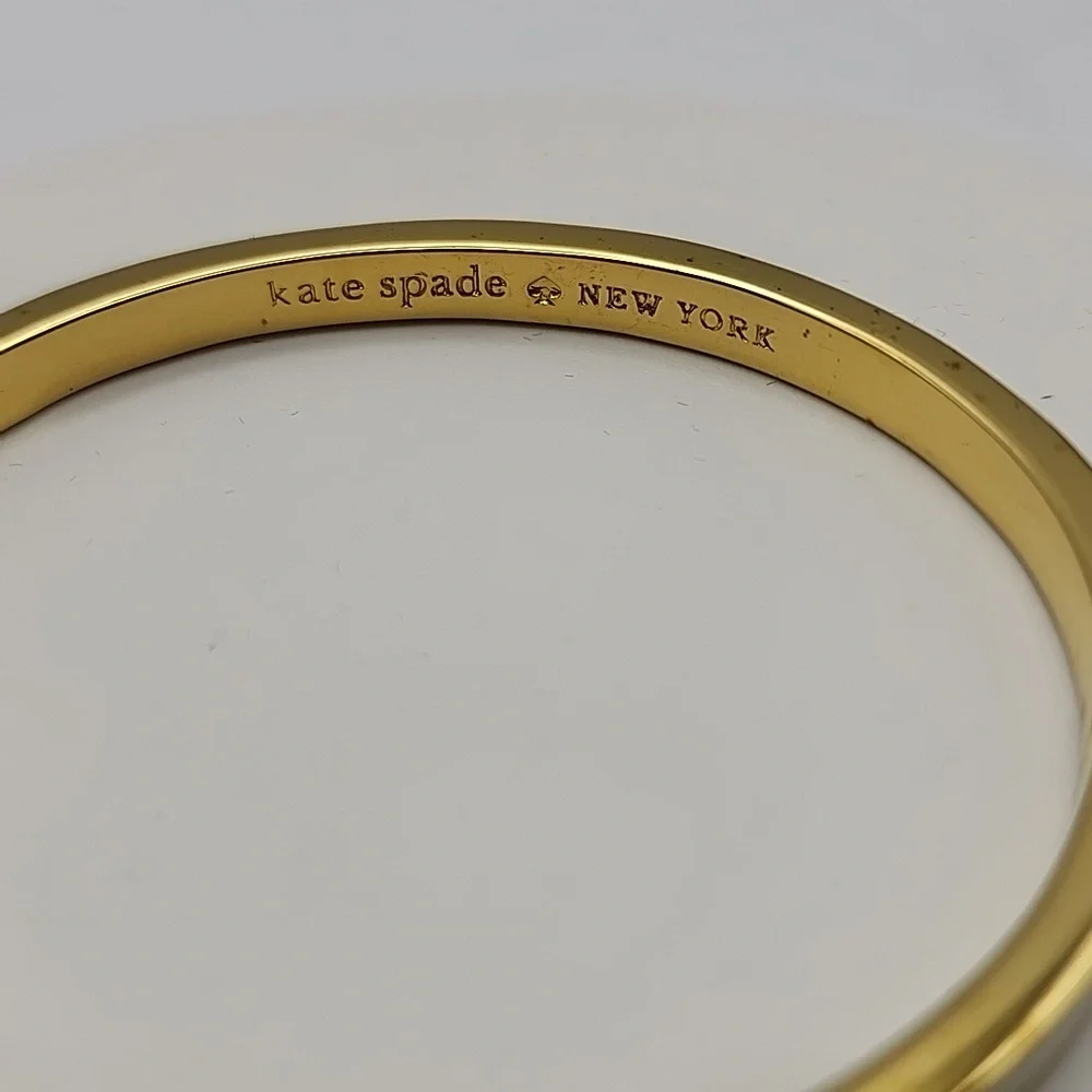 N/A elegant gold