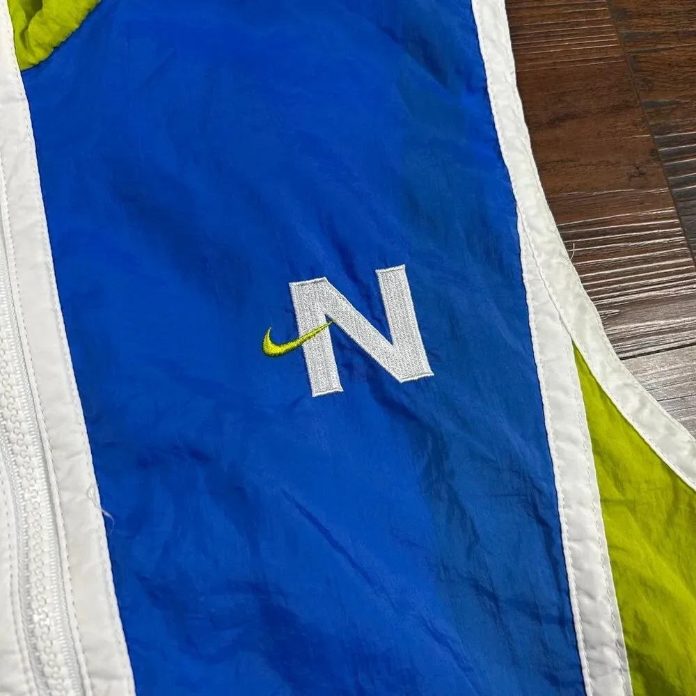 Nike vintage color