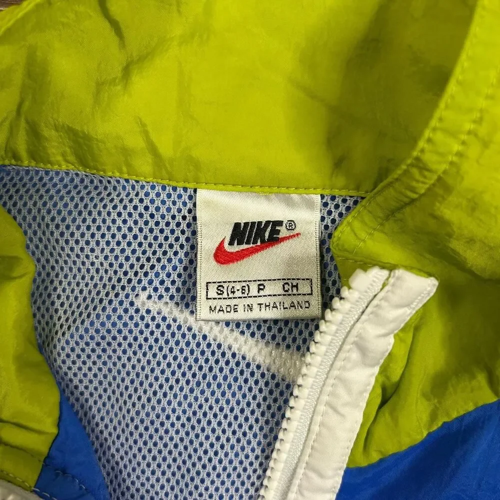 Nike vintage color