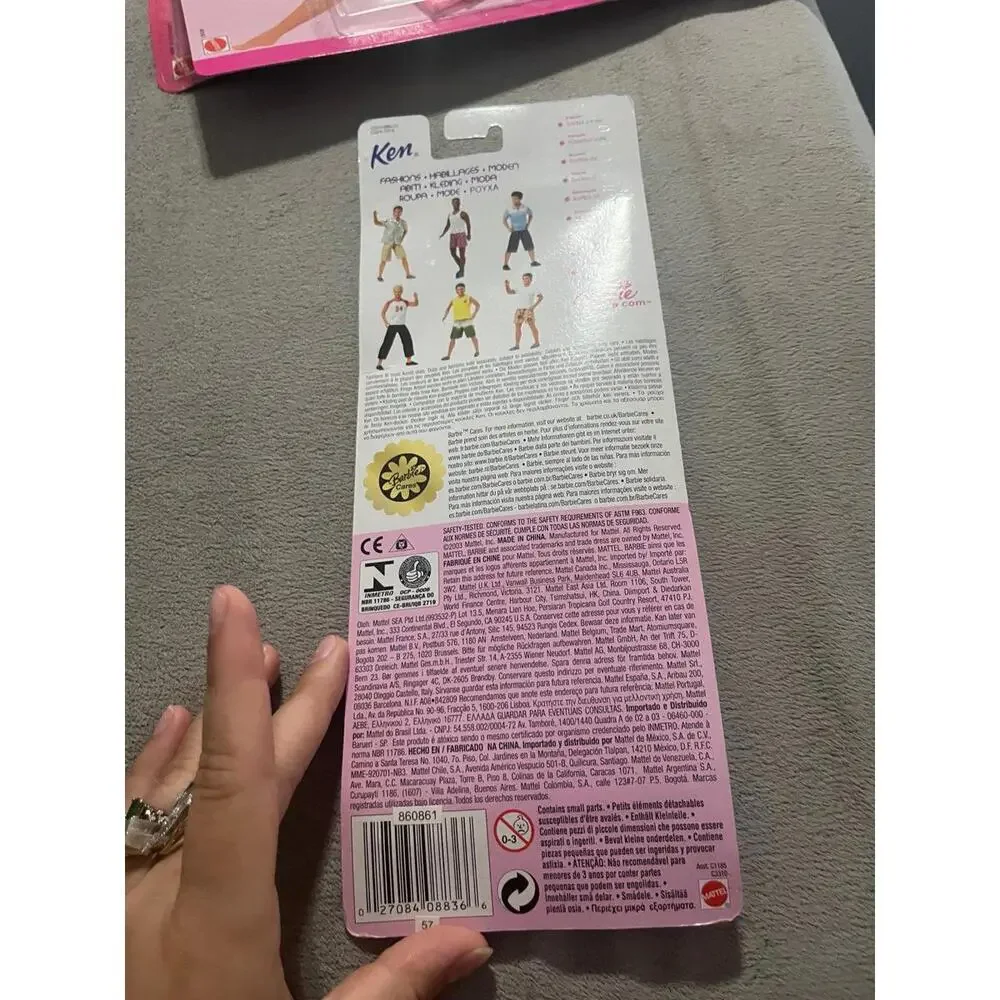 Barbie ware fashion pet