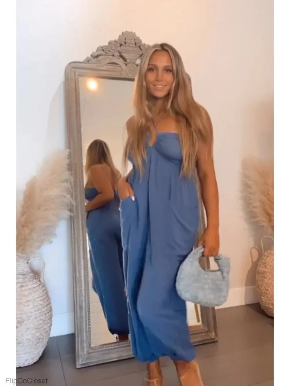 N/A this sexy