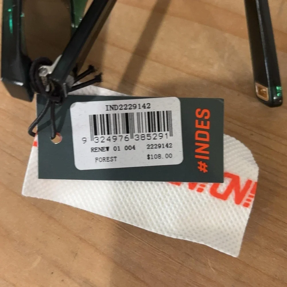 Indescratchables sunglasses unisex