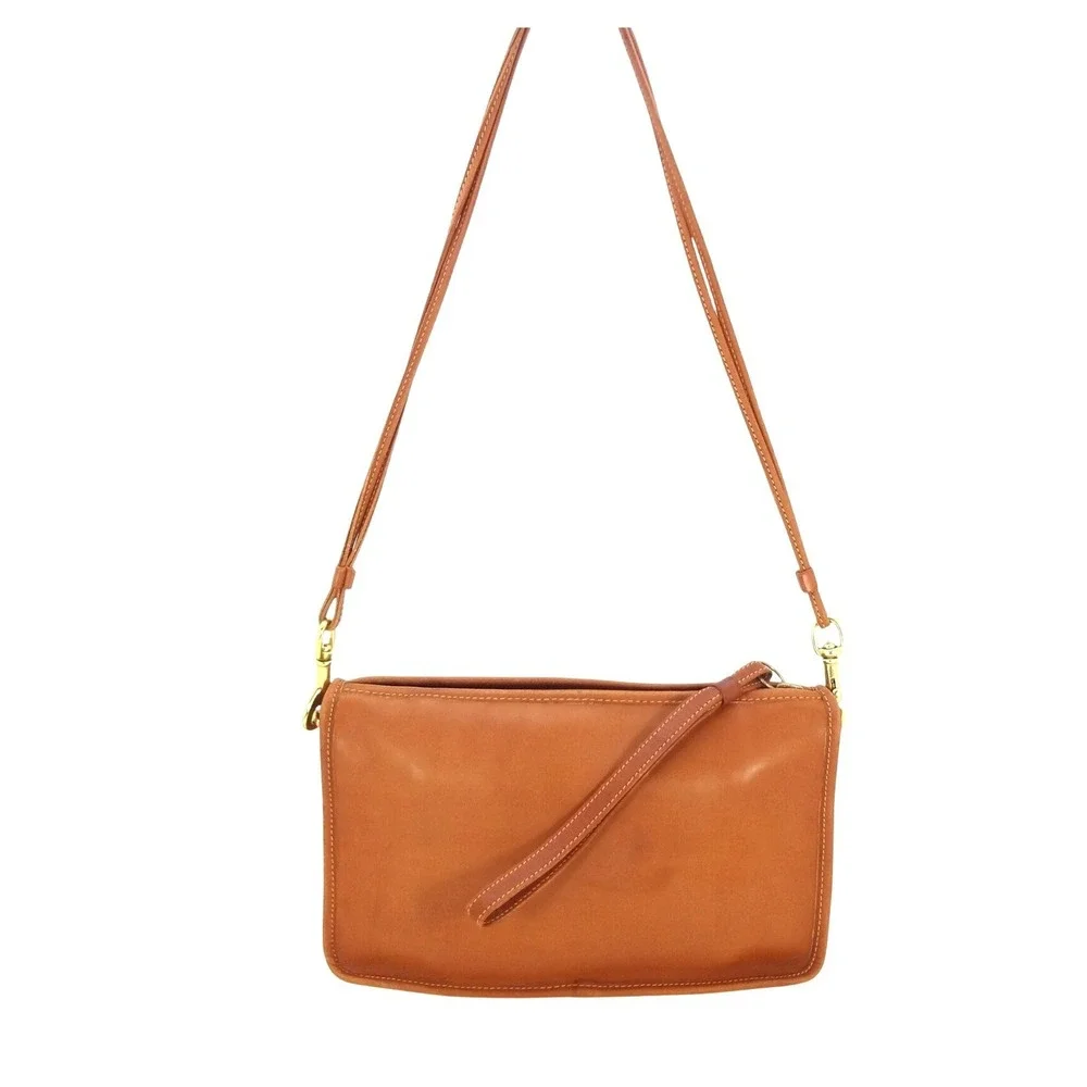 Coach vintage manor