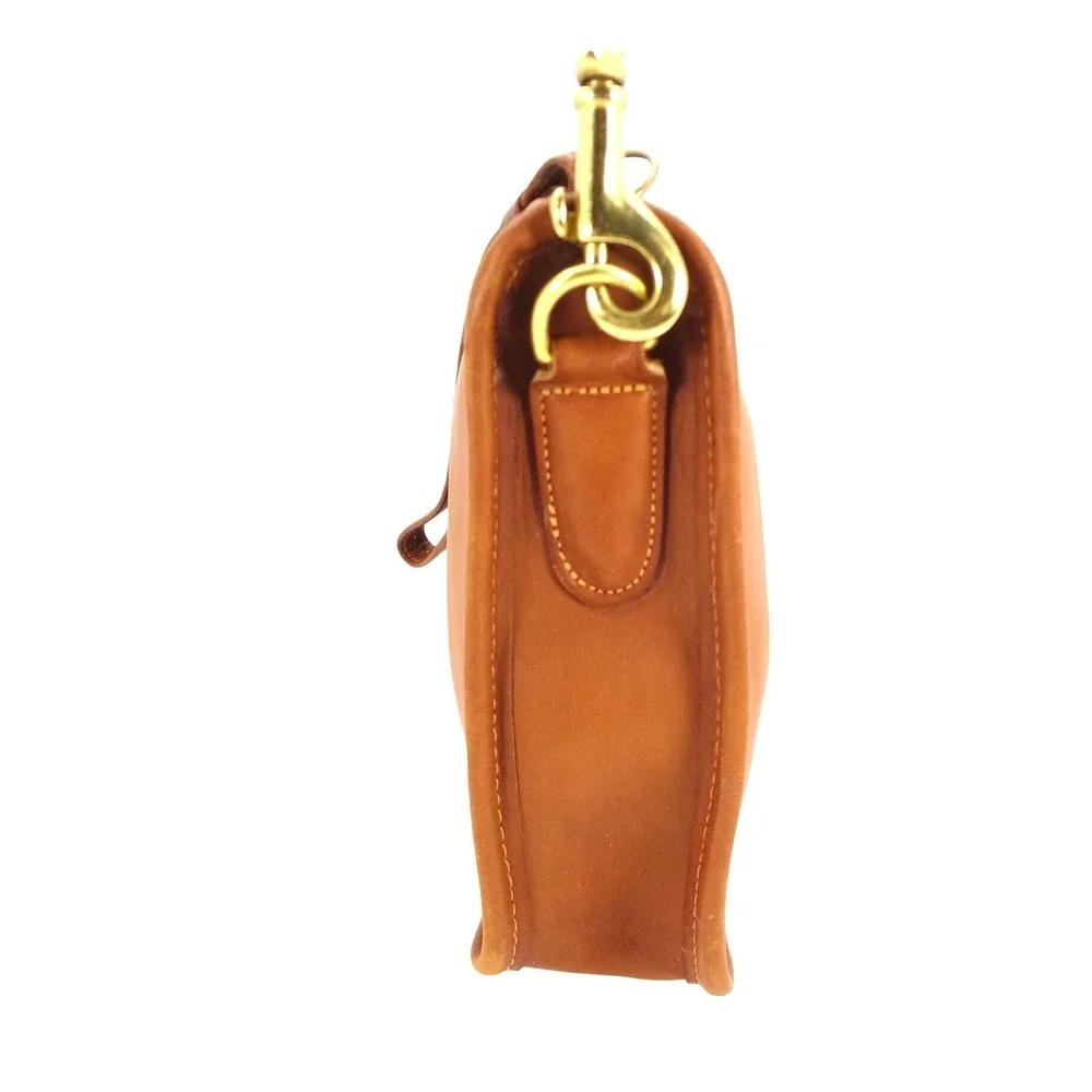 Coach vintage manor