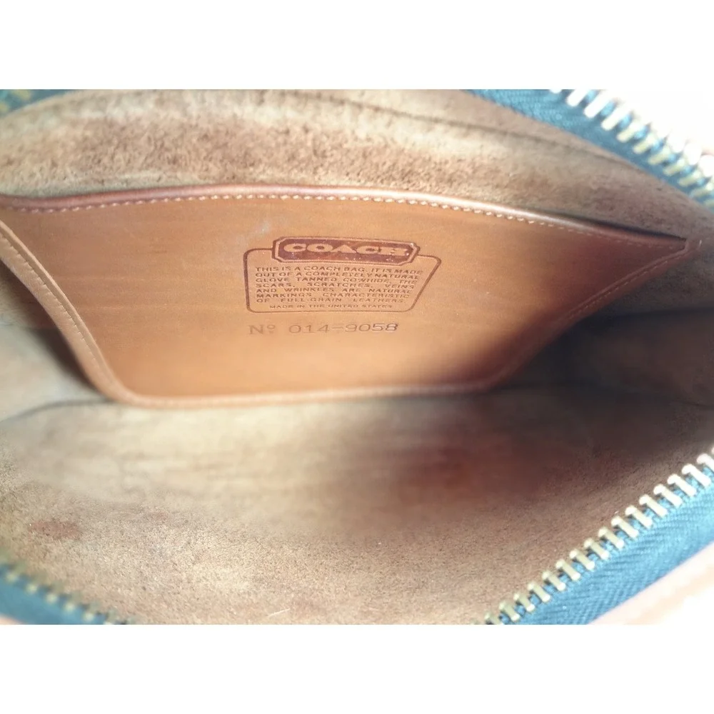 Coach vintage manor
