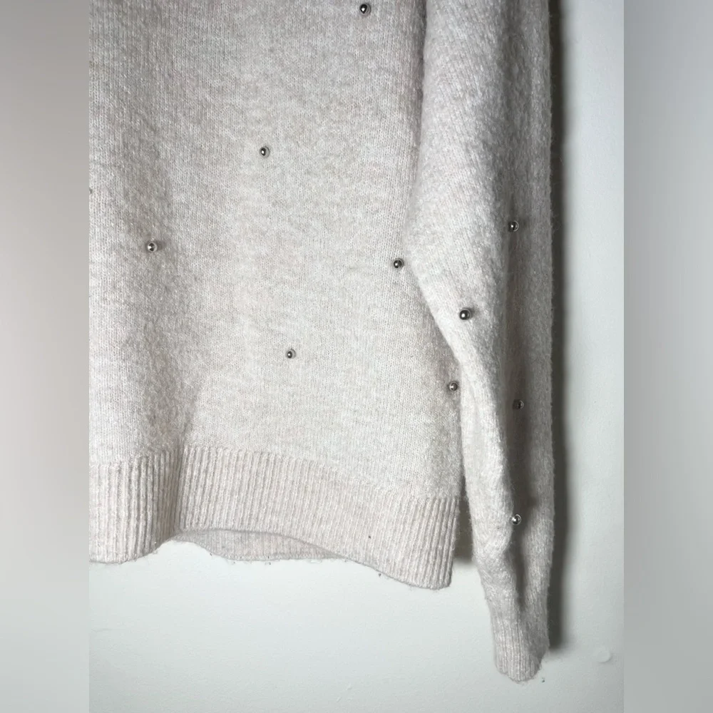 H&M neutral knitted