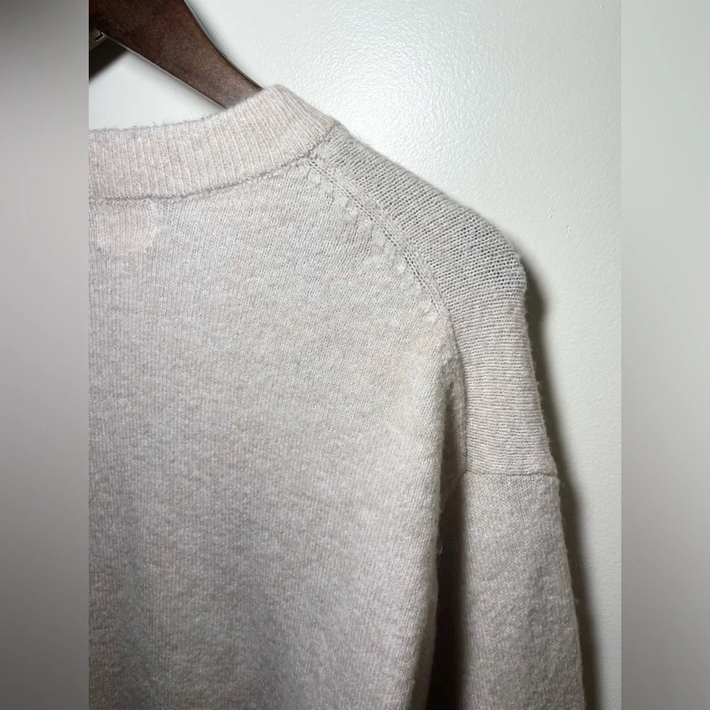 H&M neutral knitted