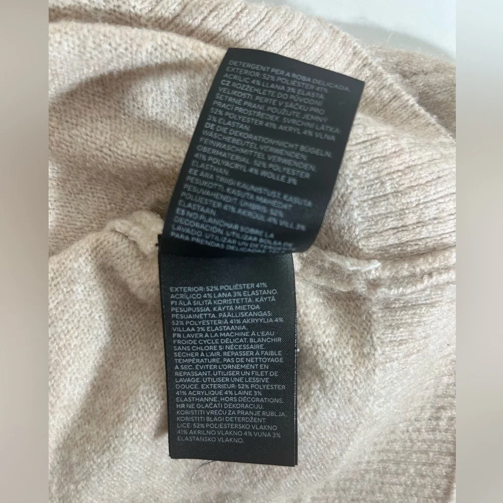H&M neutral knitted