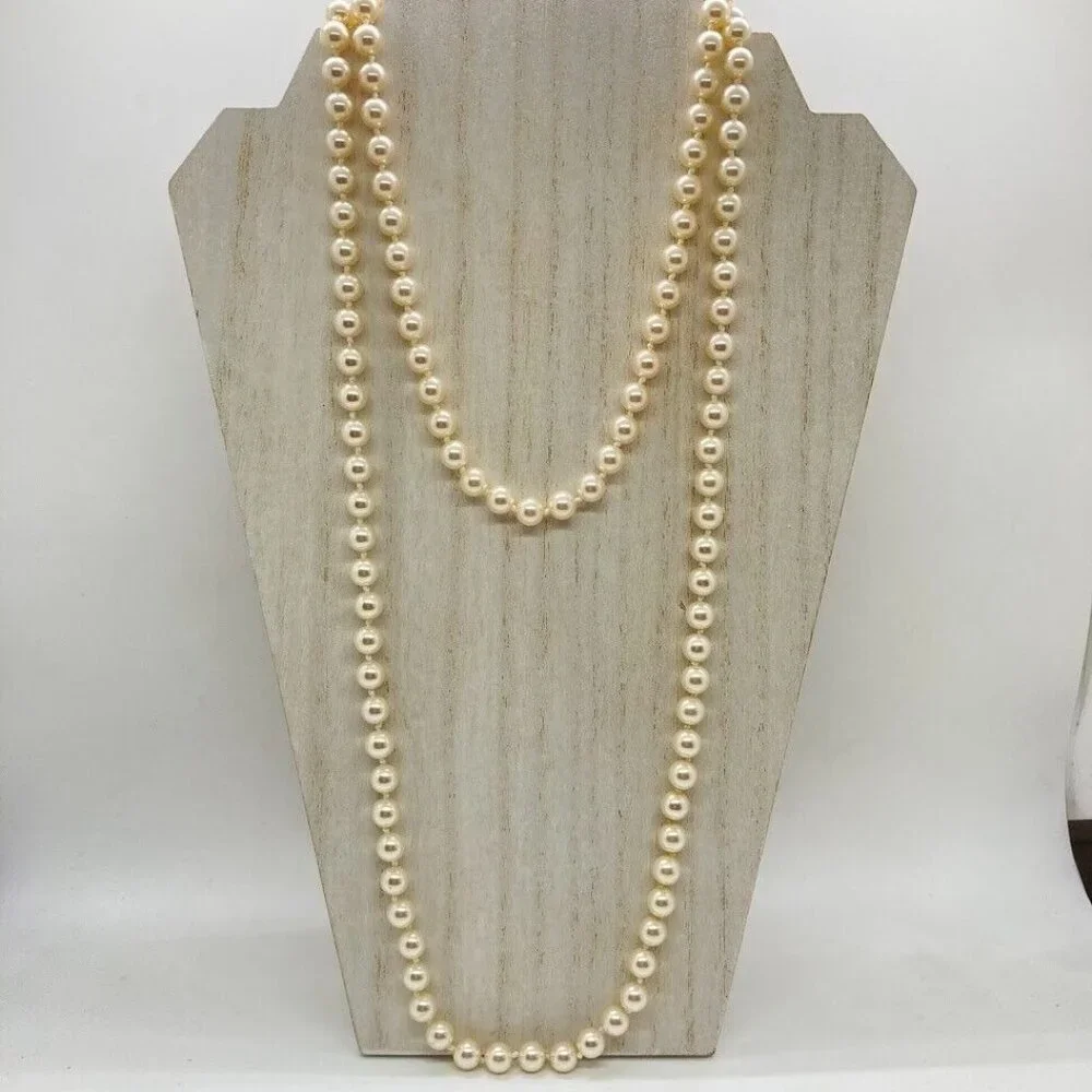 Bead 17
