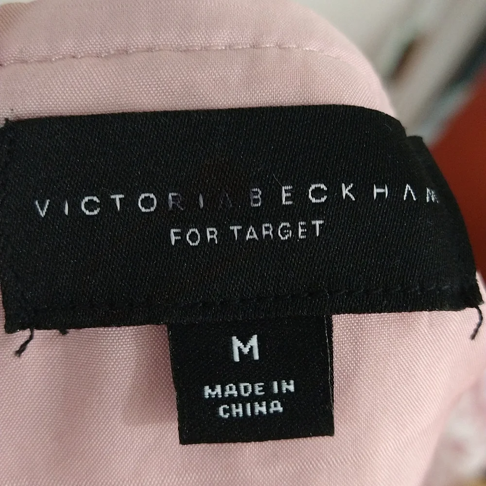 N/A this sleeveless