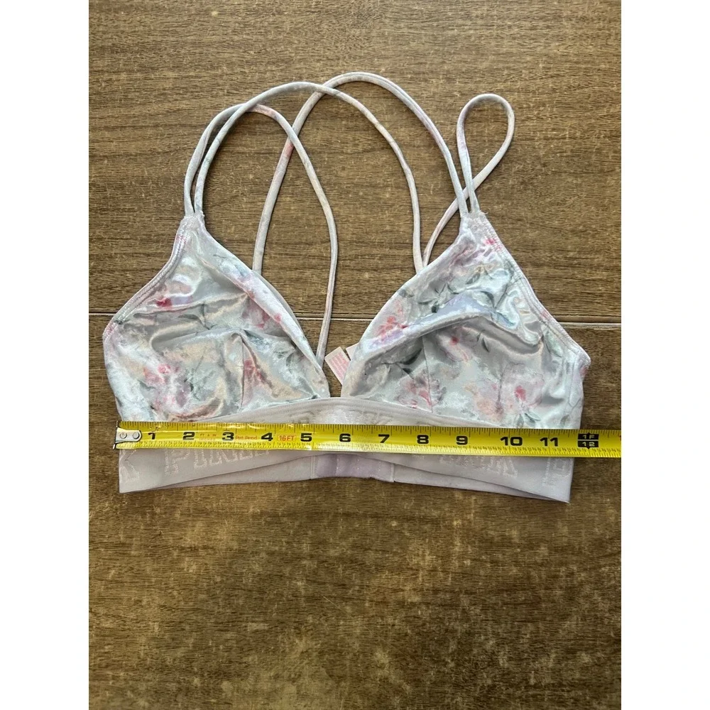 PINK Victorias Secret comes from
