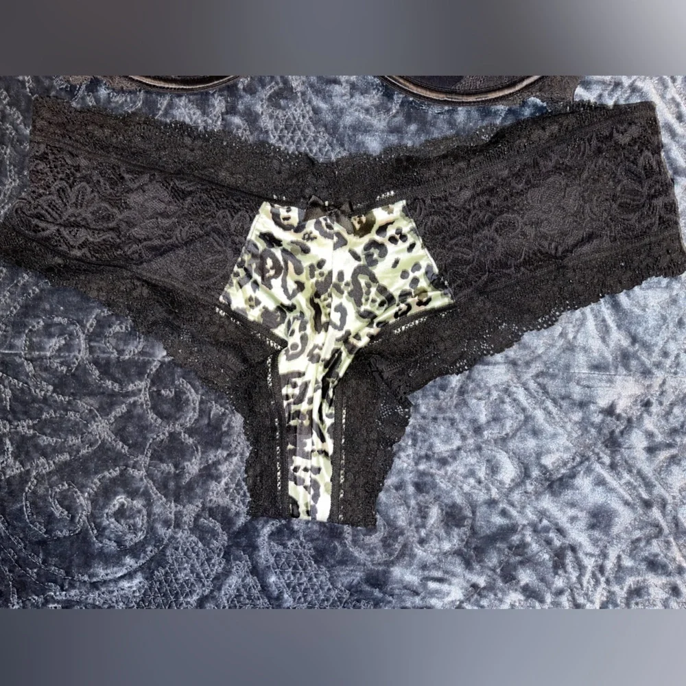 Victorias Secret vintage victoria