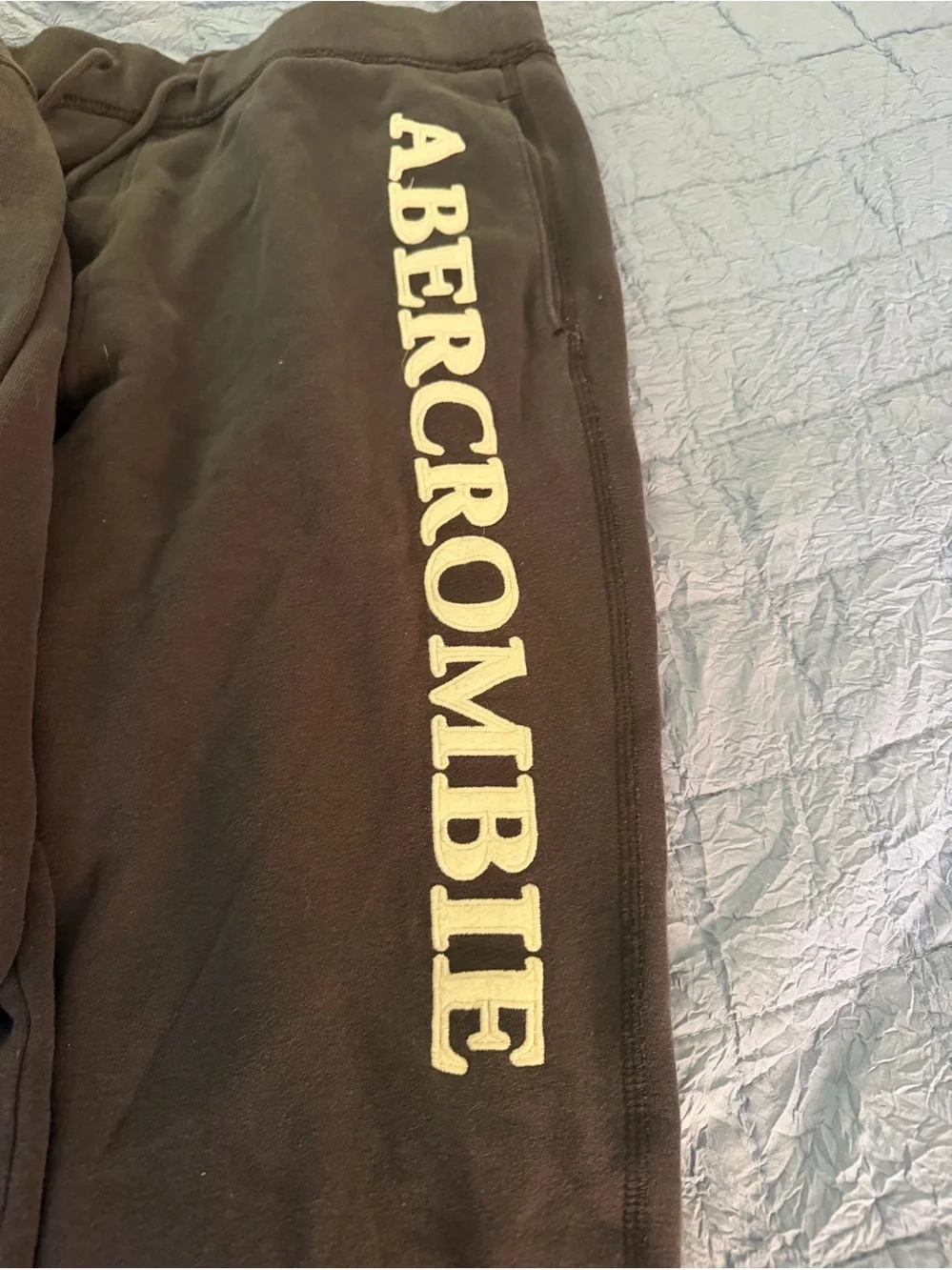Abercrombie & Fitch good medium