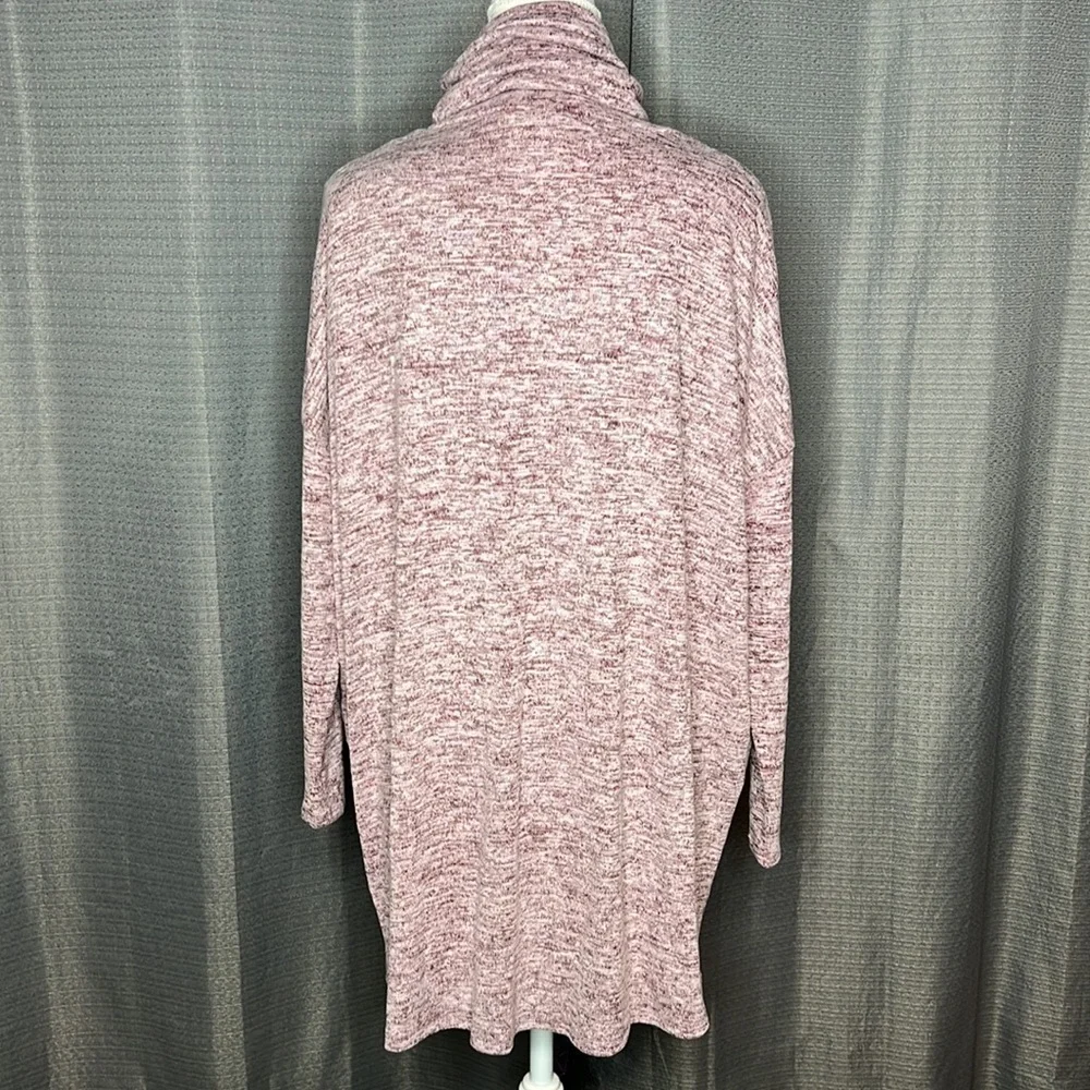 WONDERLAND this sweater