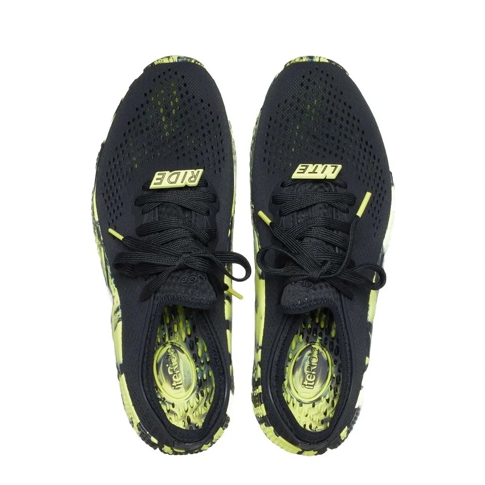 CROCS literide pacer