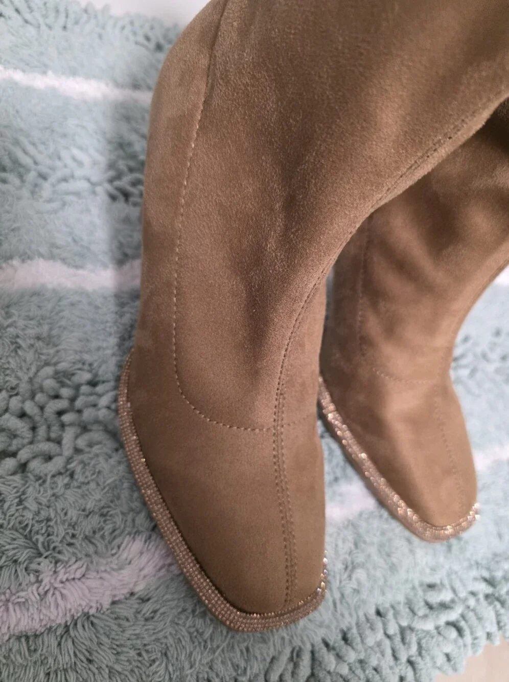 Newbella elegant over