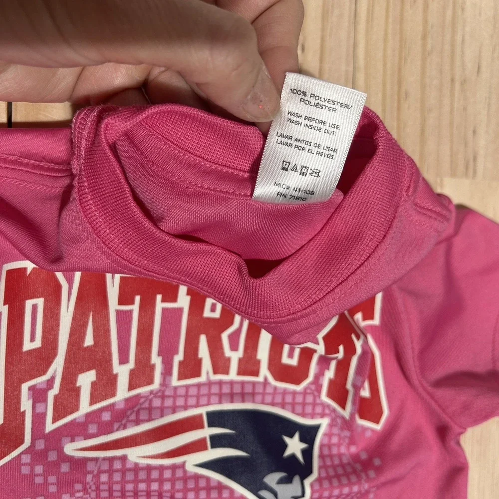 NFL team apparel