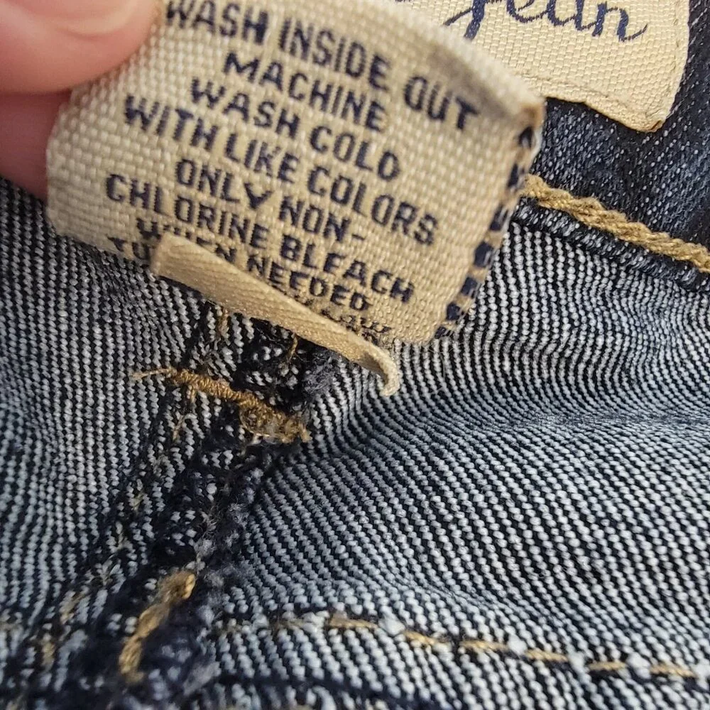 Earl Jeans earl jean