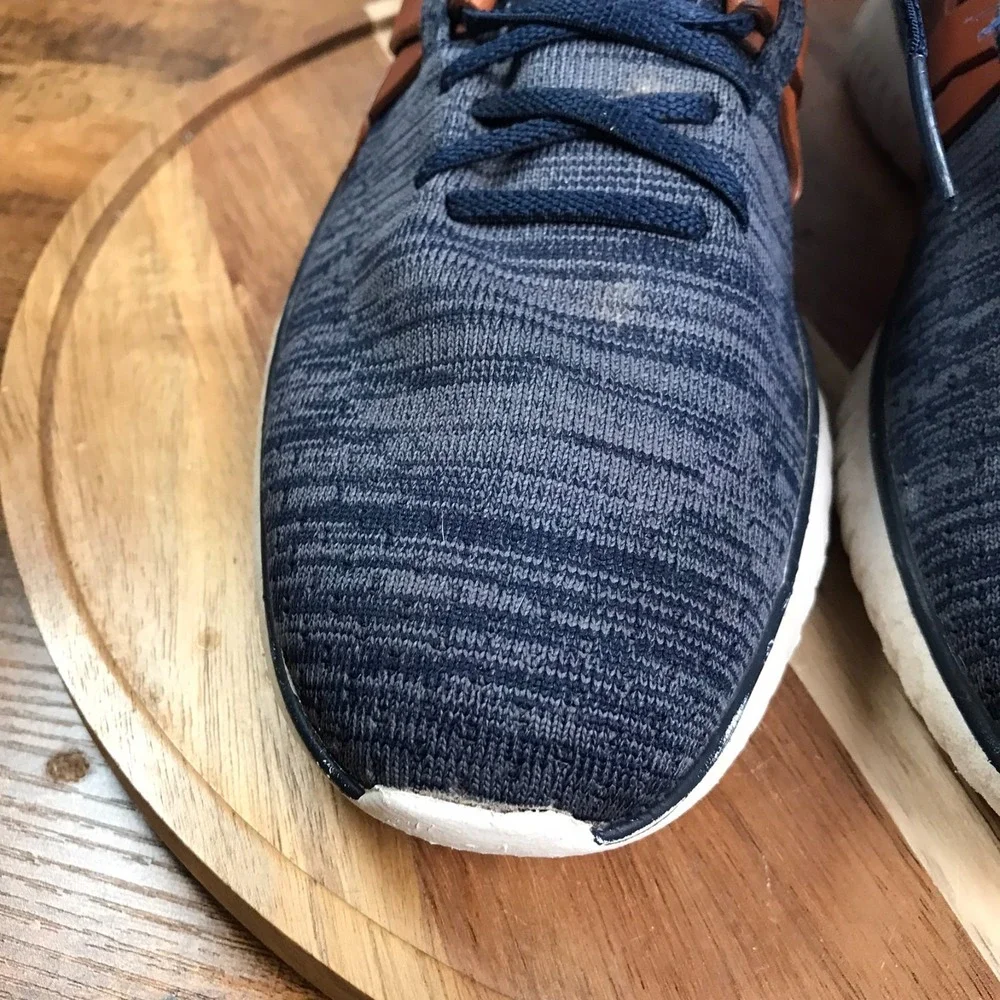 Cole Haan light spot