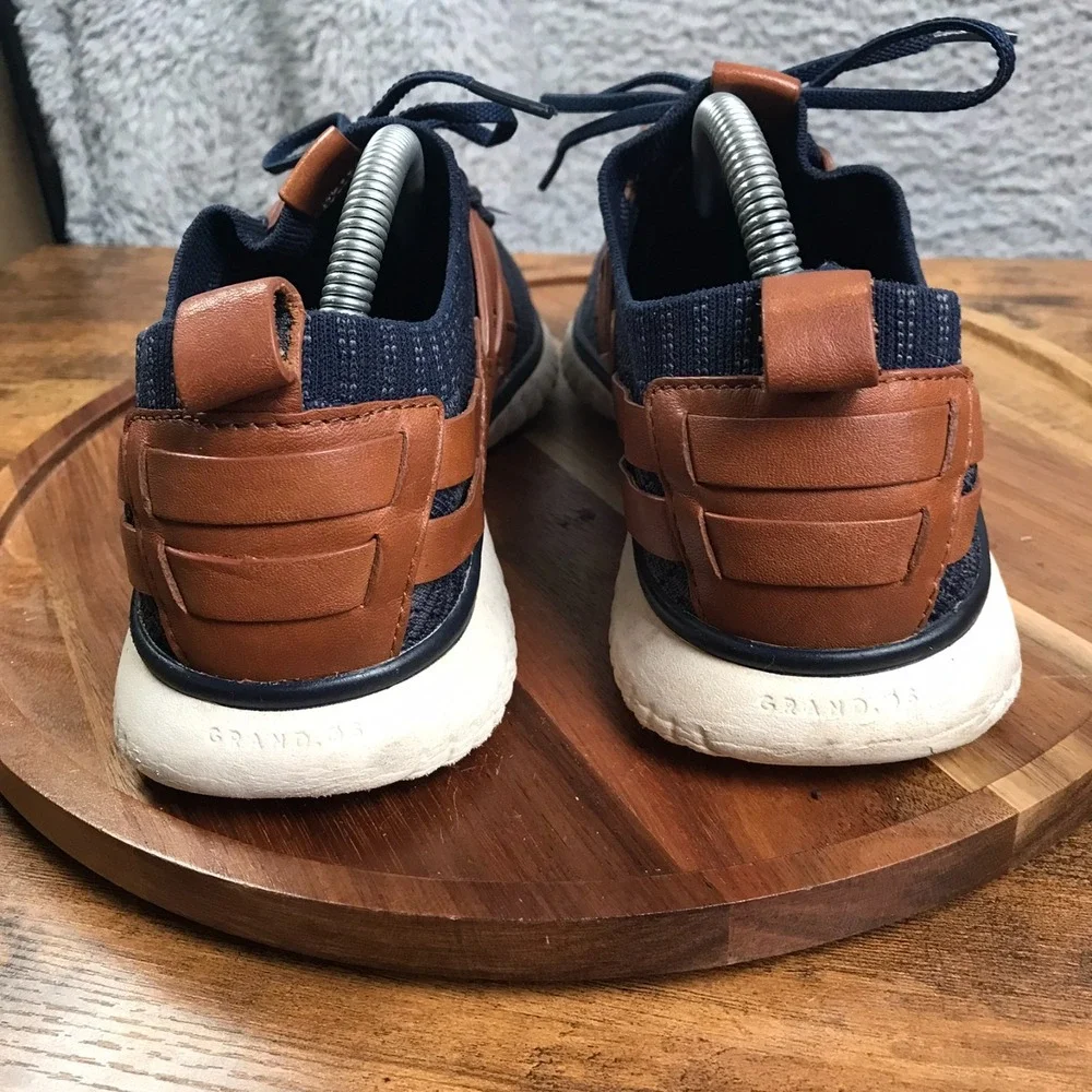 Cole Haan light spot
