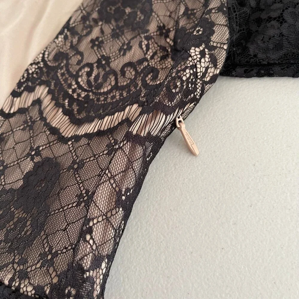 Unbranded measurements bust