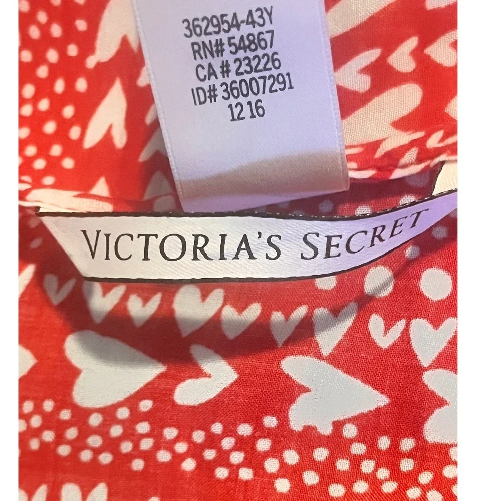 Victorias Secret lightweight airy