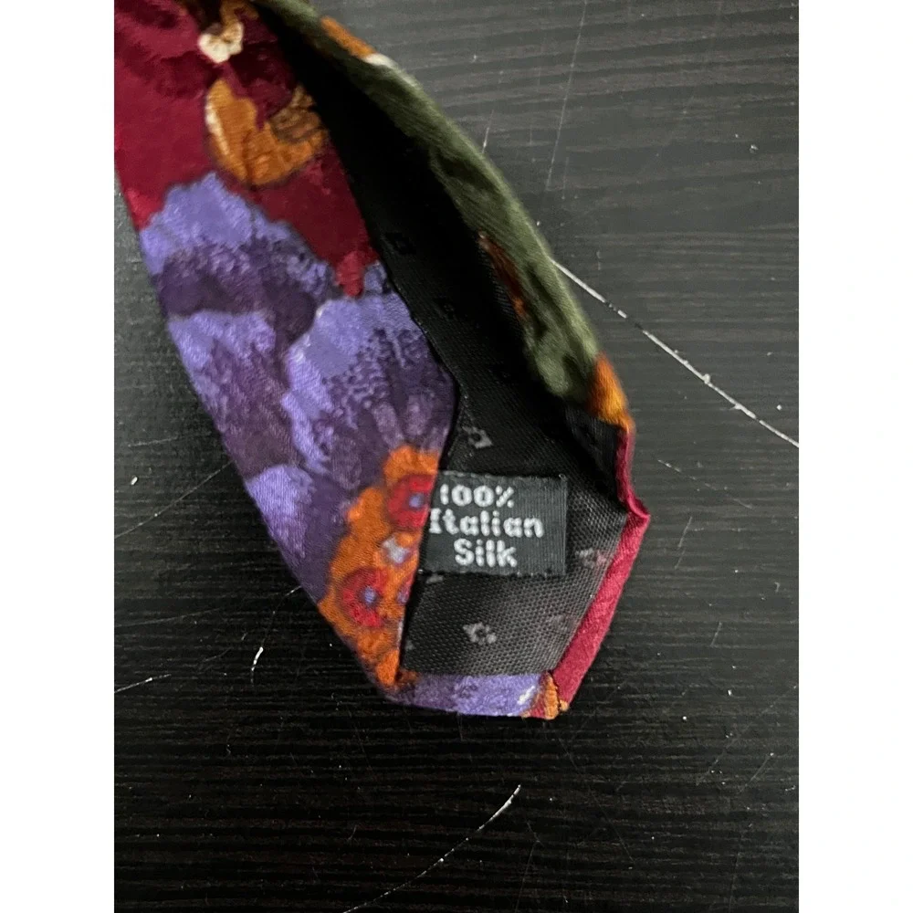 Bugatti necktie showcases