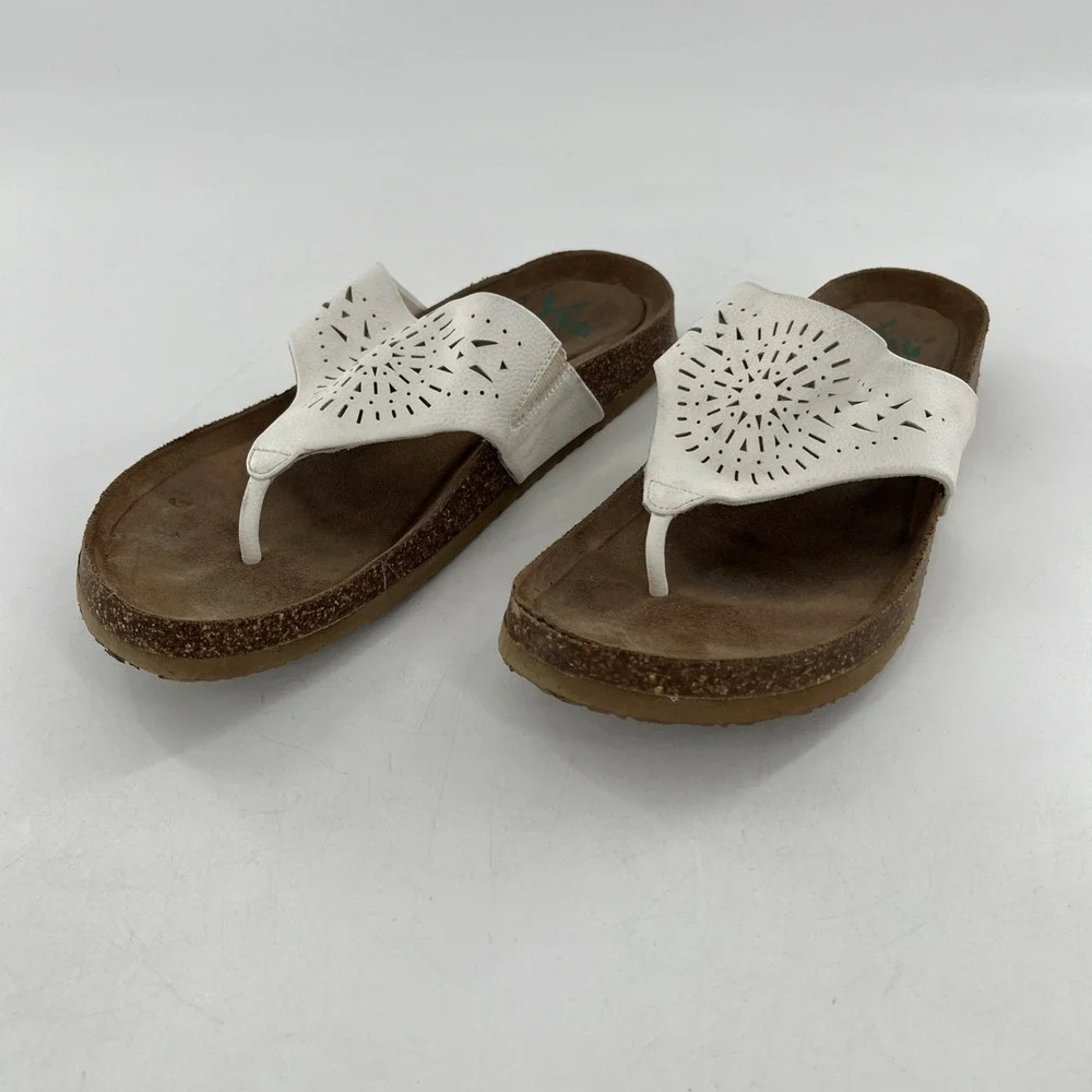Yuu Womens White Flip Flop Thong Cork Flat 8 Sandal Philis Sunburst Cutout 9.5 M