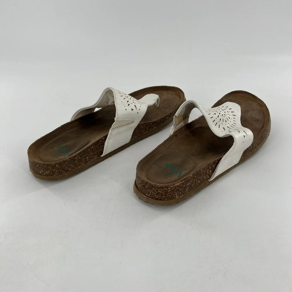 Yuu Womens White Flip Flop Thong Cork Flat 8 Sandal Philis Sunburst Cutout 9.5 M