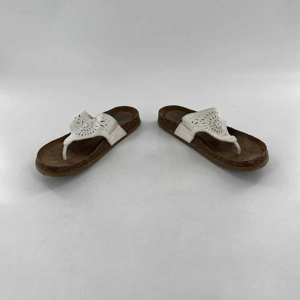 Yuu Womens White Flip Flop Thong Cork Flat 8 Sandal Philis Sunburst Cutout 9.5 M