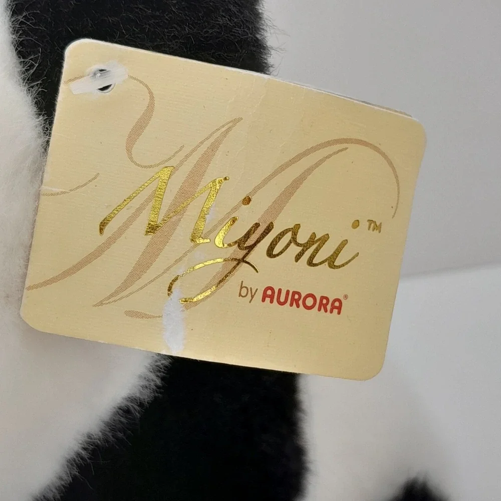 Aurora item details