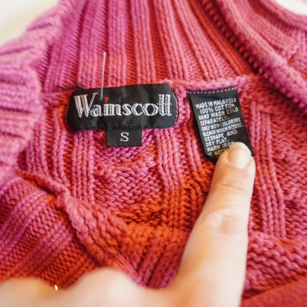 Waimscott pink cable