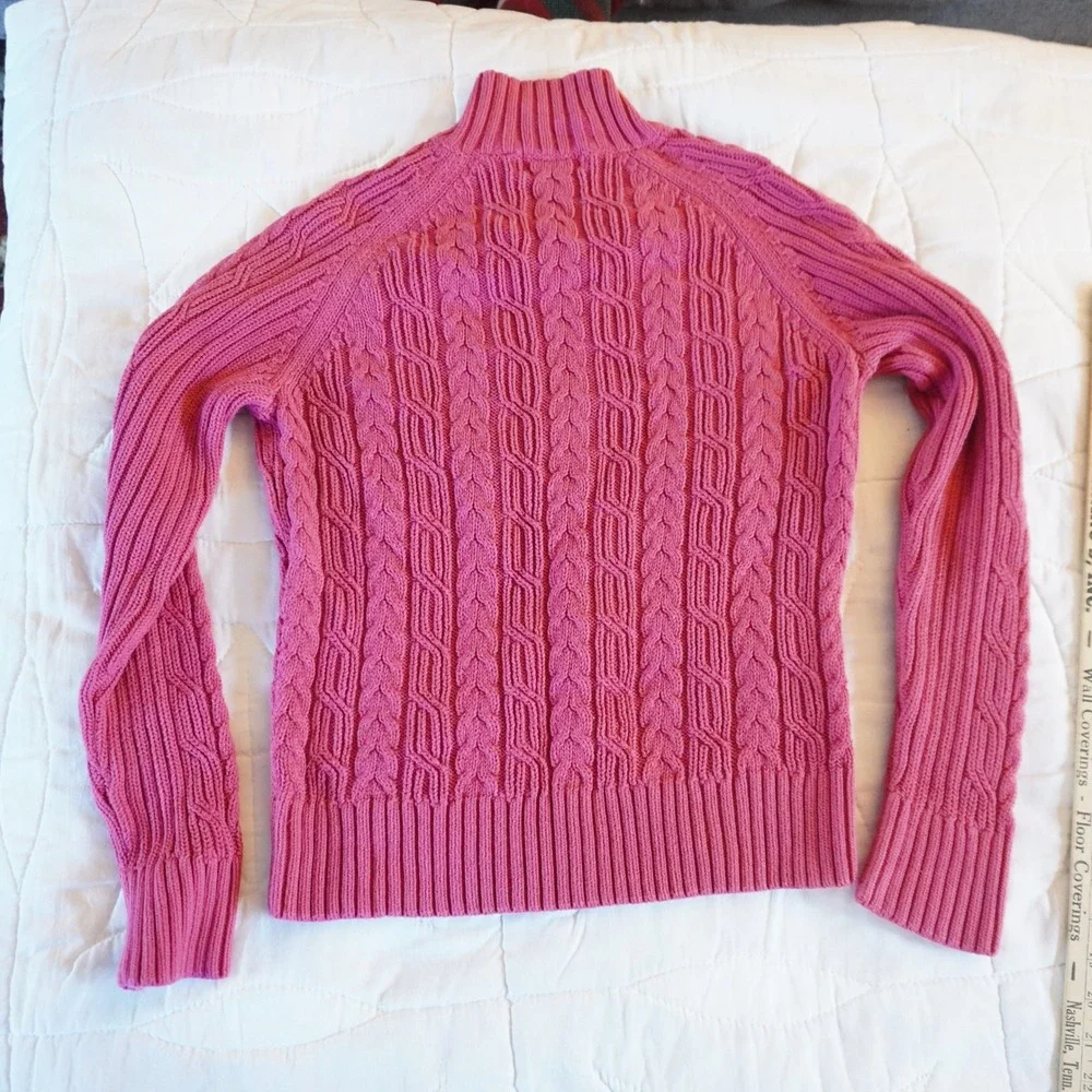 Waimscott pink cable
