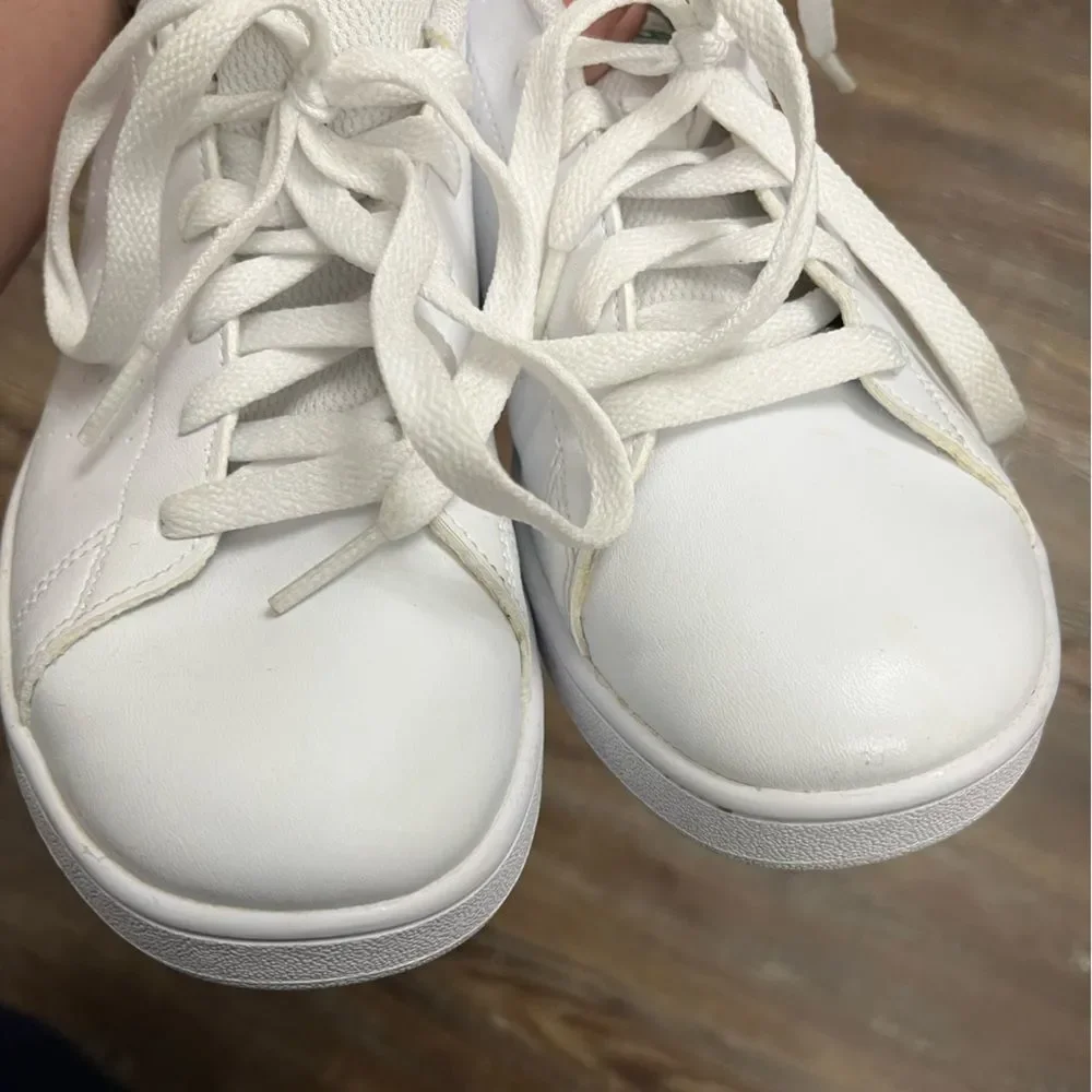adidas advantage white